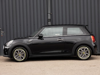 Used MINI Cooper 2023 for sale - 78440715: Photo