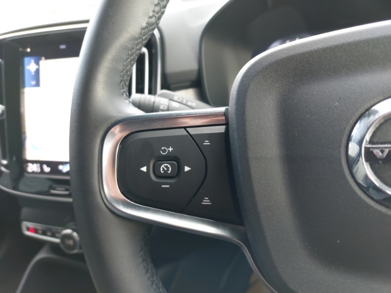 Used Volvo XC40 2023 for sale - 77405150: Photo 14