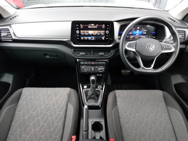 Used Volkswagen T-Cross 2024 for sale - 77304083: Photo 2