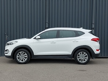 Used Hyundai TUCSON 2016 for sale - 79561652: Photo