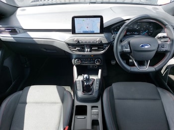 Used Ford Focus 2020 for sale - 78900732: Photo