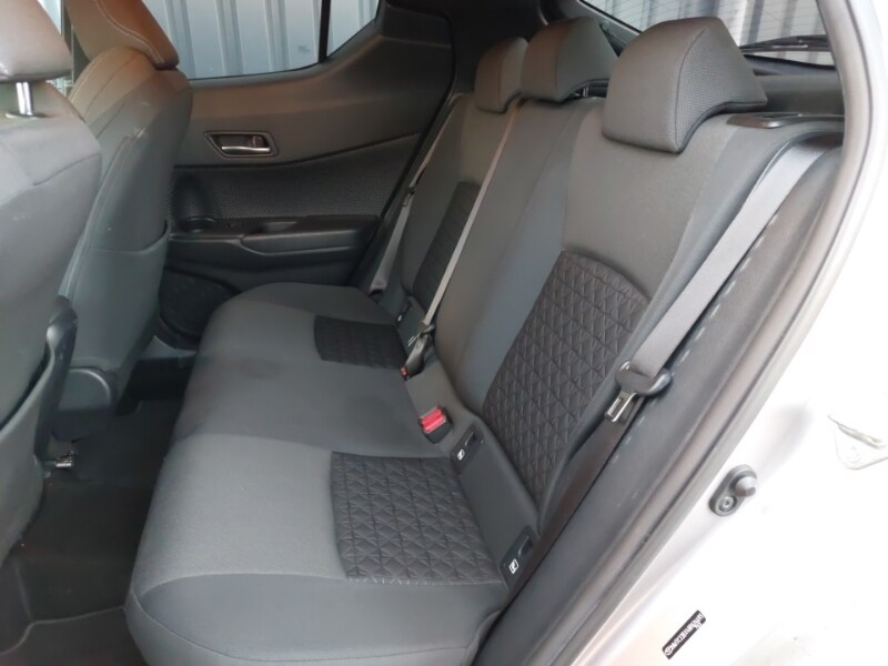 Used Toyota C-HR 2020 for sale - 77573233: Photo 6