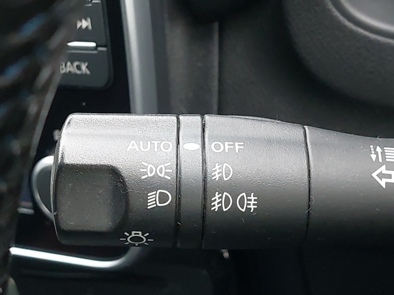 Used Nissan Leaf 2020 for sale - 77816101: Photo 17