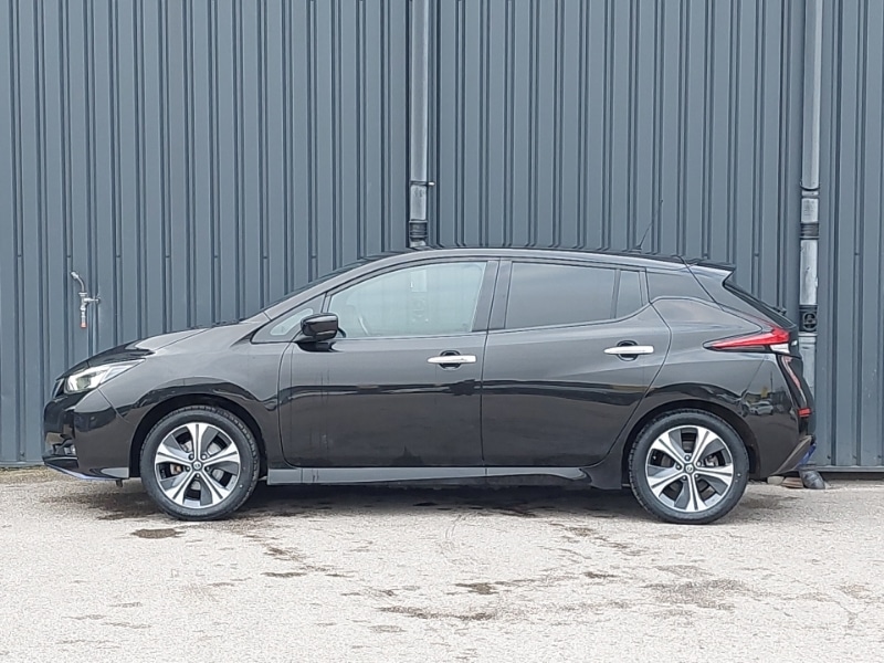Used Nissan Leaf 2020 for sale - 77816101: Photo 4