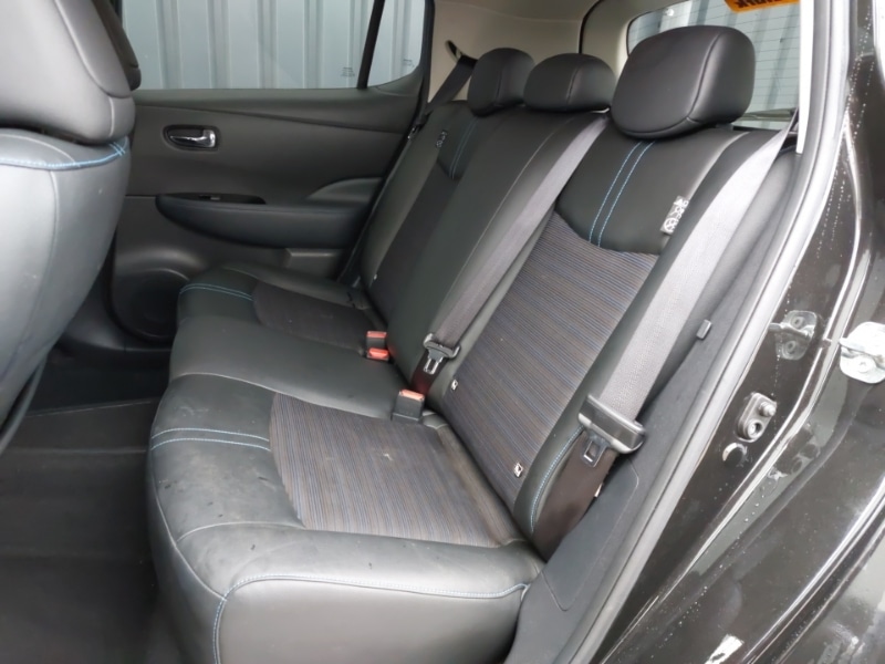 Used Nissan Leaf 2020 for sale - 77816101: Photo 6