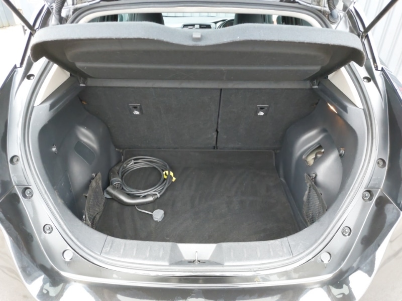 Used Nissan Leaf 2020 for sale - 77816101: Photo 8