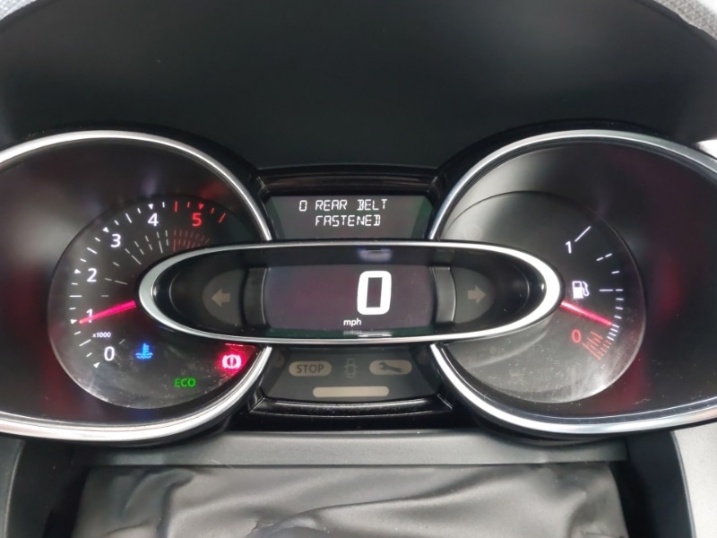 Used Renault Clio 2019 for sale - 76785768: Photo 11