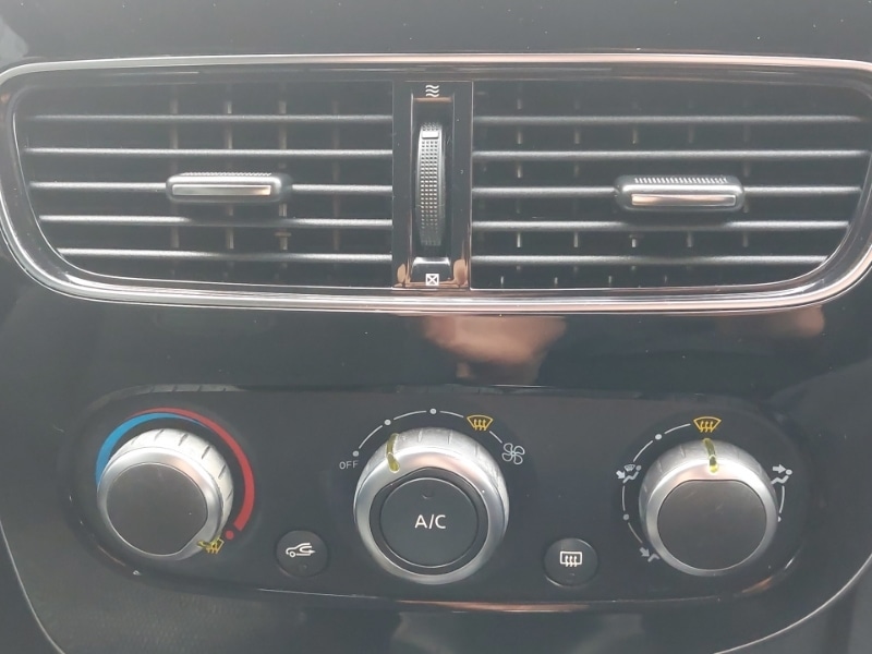 Used Renault Clio 2019 for sale - 76785768: Photo 16