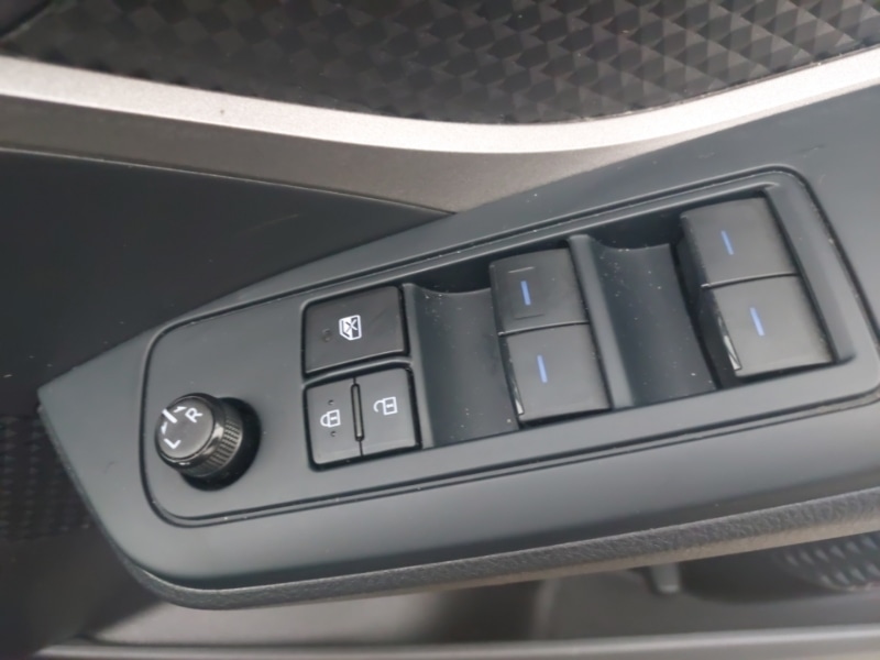 Used Toyota C-HR 2022 for sale - 76375397: Photo 14