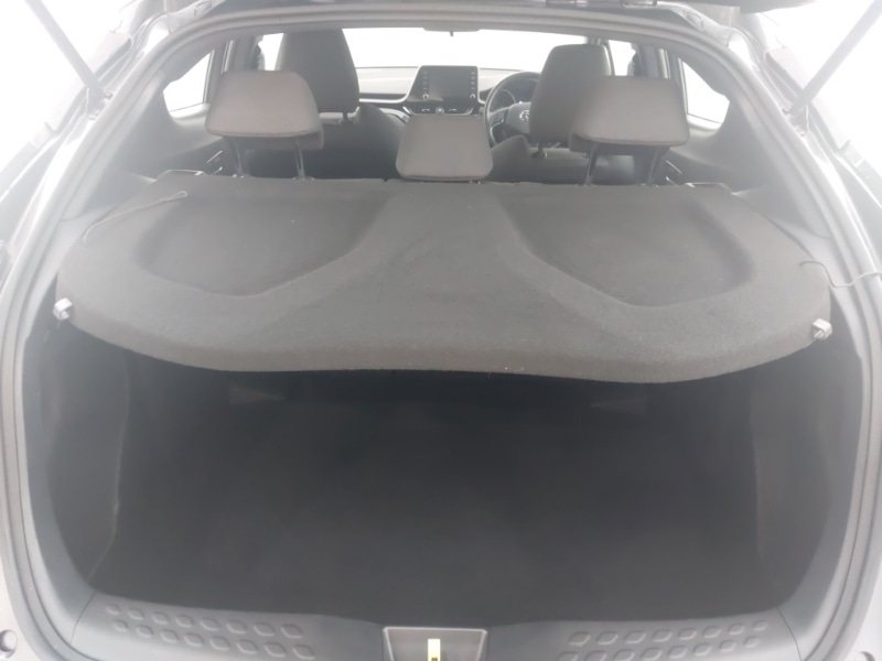 Used Toyota C-HR 2022 for sale - 76375397: Photo 8