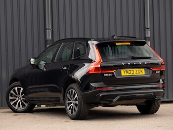 Used Volvo XC60 2023 for sale - 78480381: Photo