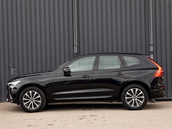 Used Volvo XC60 2023 for sale - 78480381: Photo