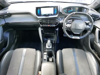 Used Peugeot 2008 2021 for sale - 78940892: Photo