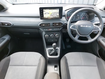 Used Dacia Sandero Stepway 2024 for sale - 75618183: Photo