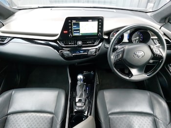 Used Toyota C-HR 2022 for sale - 77338640: Photo