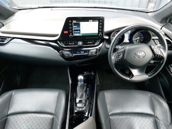 Used Toyota C-HR 2022 for sale - 77526663: Photo