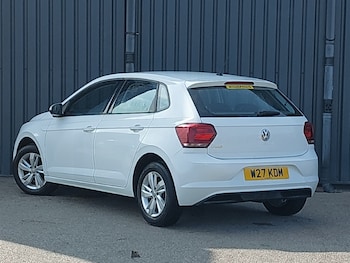 Used Volkswagen Polo 2018 for sale - 79382998: Photo
