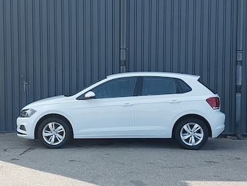 Used Volkswagen Polo 2018 for sale - 79382998: Photo