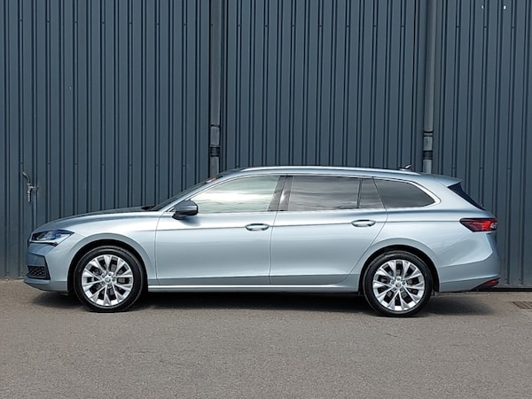 Used Skoda Superb 2024 for sale - 75161577: Photo 4