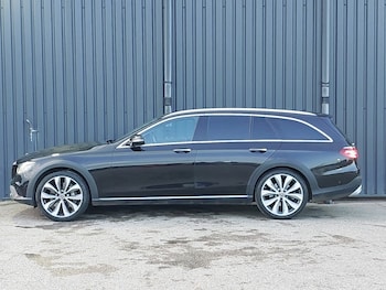 Used Mercedes-Benz E Class 2019 for sale - 76511599: Photo