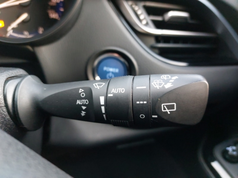 Used Toyota C-HR 2022 for sale - 77573238: Photo 15