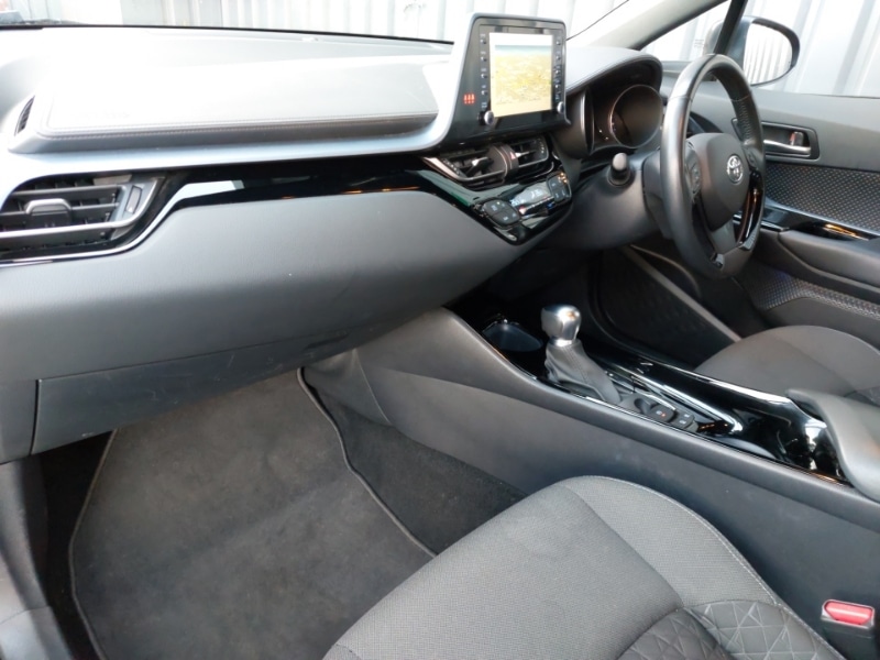 Used Toyota C-HR 2022 for sale - 77573238: Photo 5