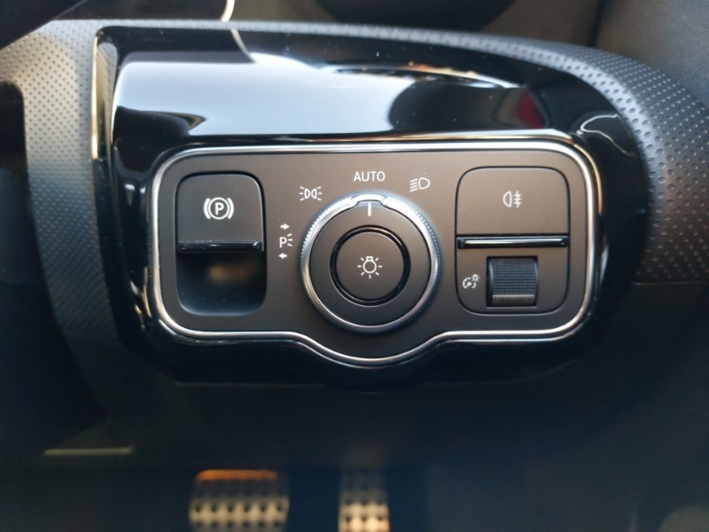 Used Mercedes-Benz A-Class 2019 for sale - 76619058: Photo 13