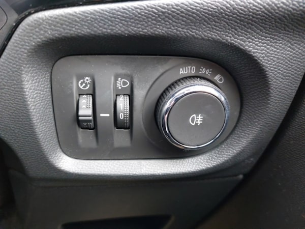 Used Vauxhall Corsa 2022 for sale - 76213324: Photo 13