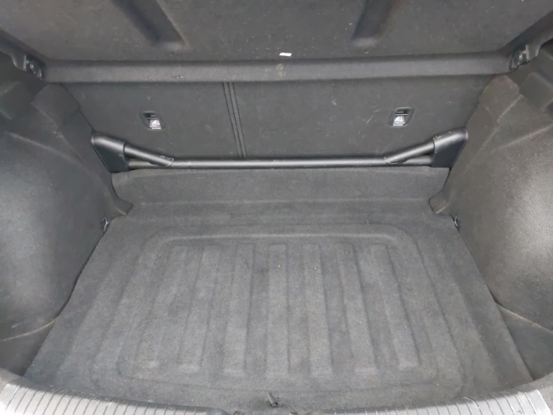 Used Hyundai i30 2019 for sale - 76369672: Photo 8