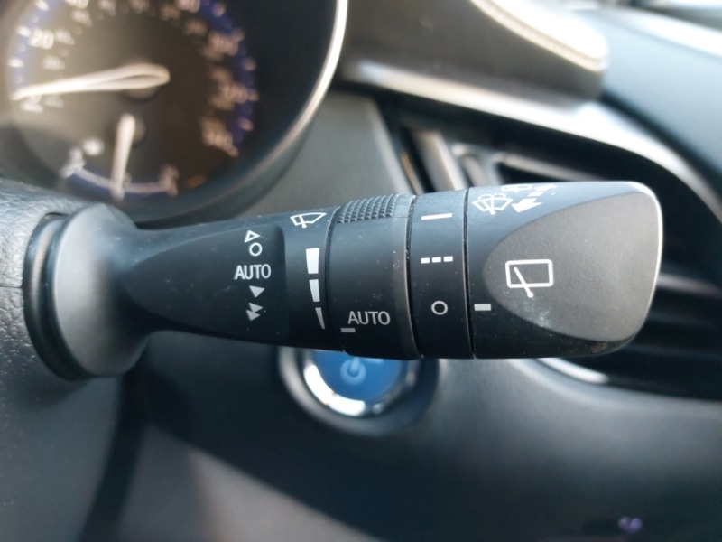 Used Toyota C-HR 2022 for sale - 76924973: Photo 16