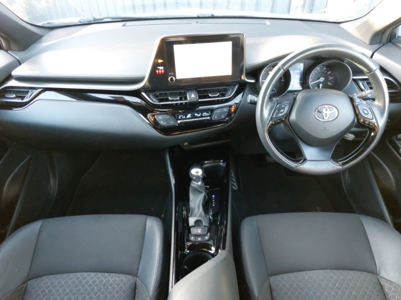 Used Toyota C-HR 2022 for sale - 76924973: Photo 2