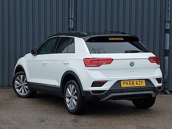 Used Volkswagen T-Roc 2018 for sale - 78009940: Photo