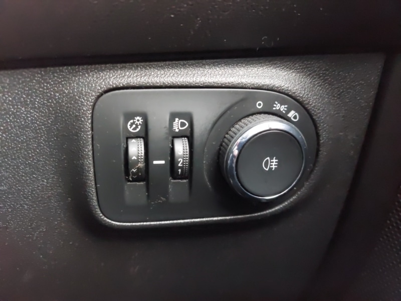 Used Vauxhall ADAM 2017 for sale - 77357821: Photo 13