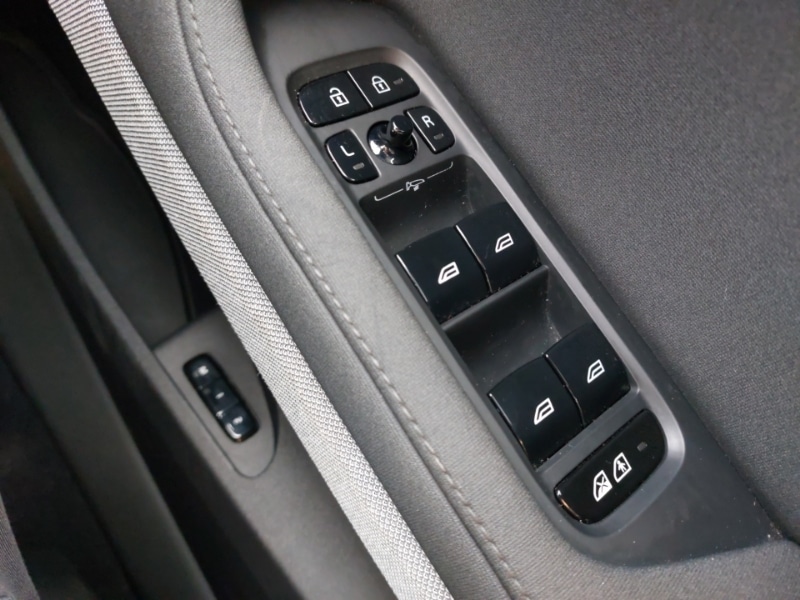 Used Polestar Polestar 2 2023 for sale - 77922237: Photo 12