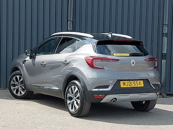 Used Renault Captur 2021 for sale - 79274362: Photo