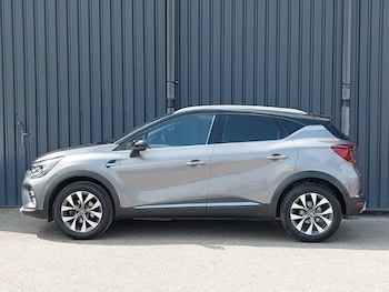 Used Renault Captur 2021 for sale - 79274362: Photo
