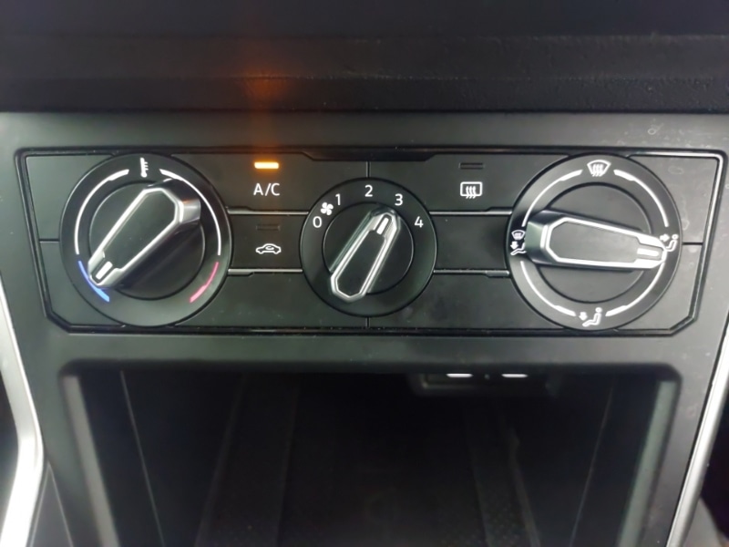 Used Volkswagen Polo 2024 for sale - 77105370: Photo 16