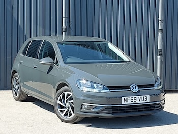 Used Volkswagen Golf 2019 for sale - 75645089: Photo