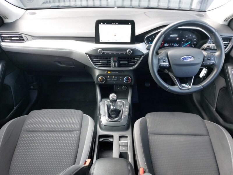 Used Ford Focus 2018 for sale - 76150974: Photo 2