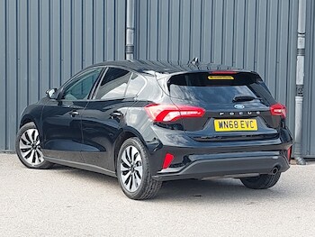 Used Ford Focus 2018 for sale - 76150974: Photo 3
