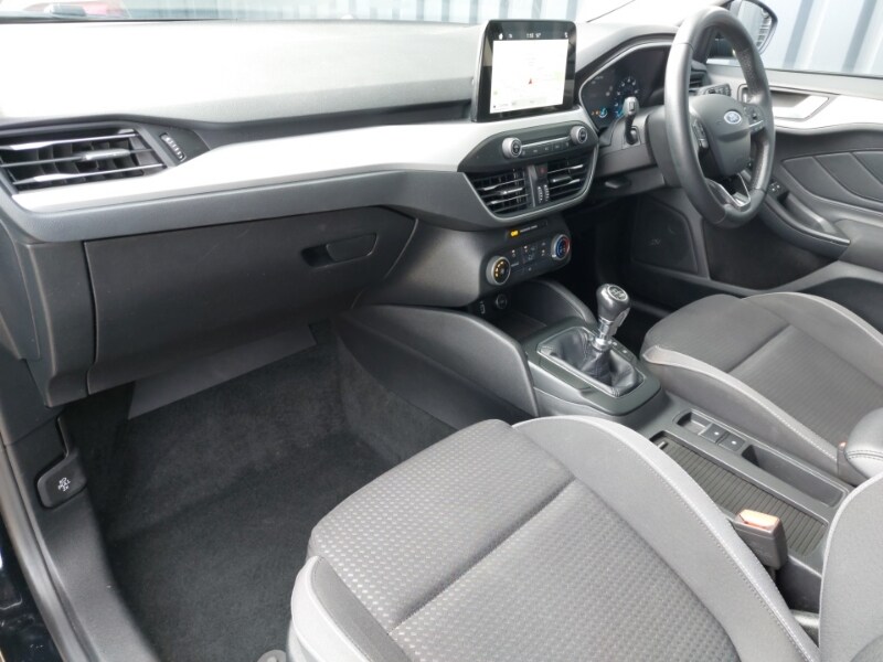Used Ford Focus 2018 for sale - 76150974: Photo 5