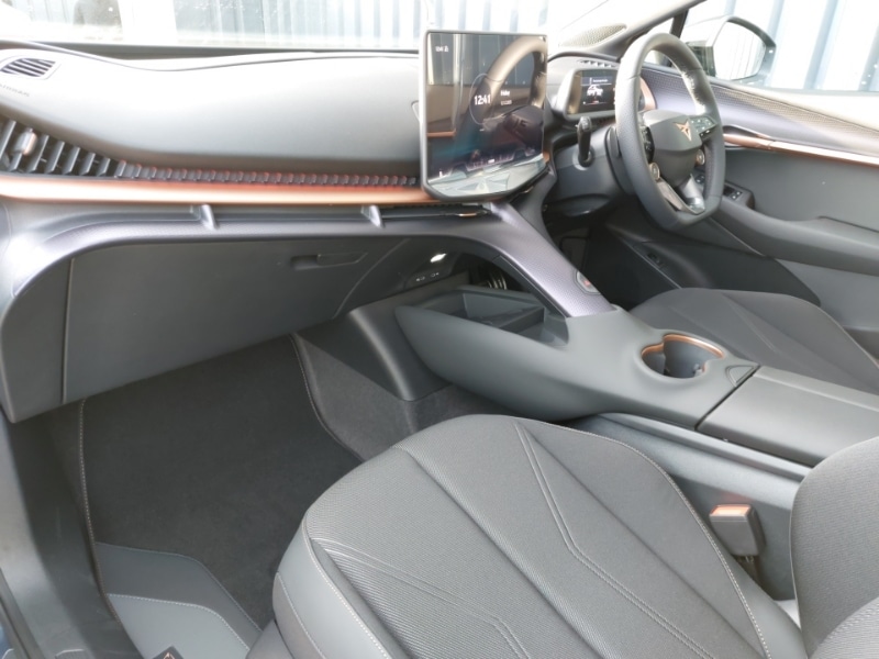 Used Cupra Tavascan 2025 for sale - 76924969: Photo 5