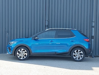 Used Kia Stonic 2023 for sale - 79433326: Photo