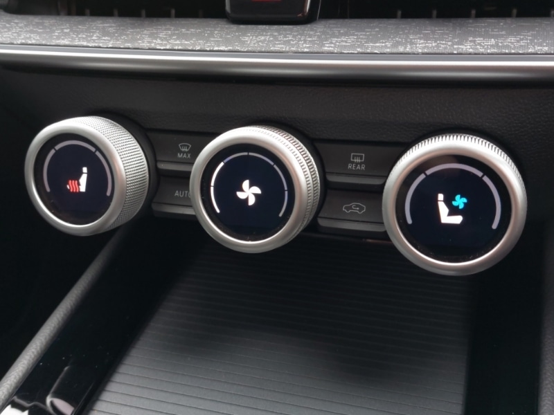 Used Skoda Superb 2024 for sale - 77028422: Photo 17