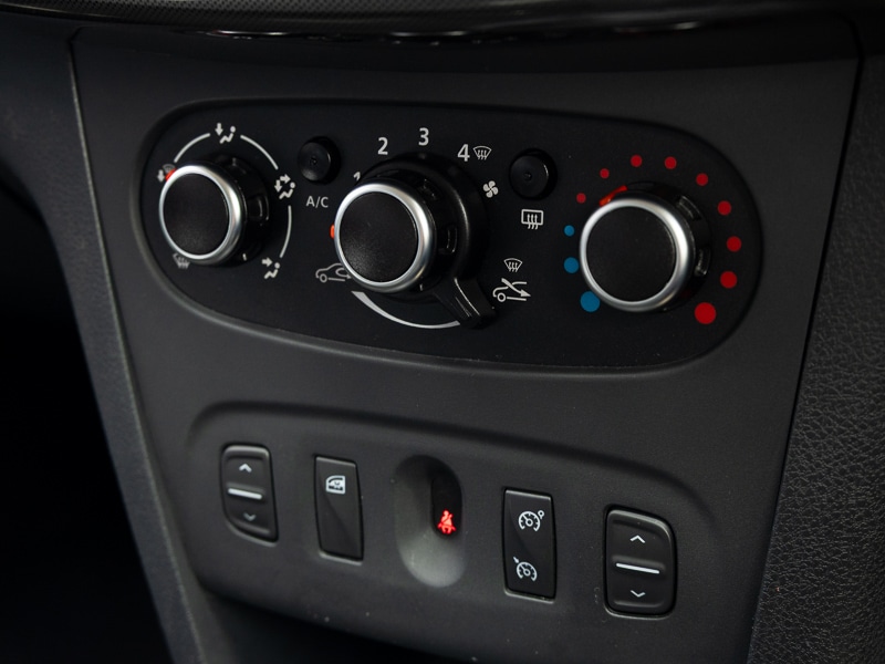 Used Dacia Sandero Stepway 2019 for sale - 76959143: Photo 11