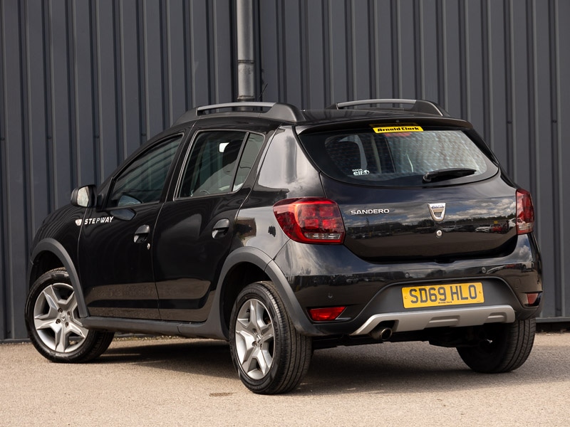 Used Dacia Sandero Stepway 2019 for sale - 76959143: Photo 3