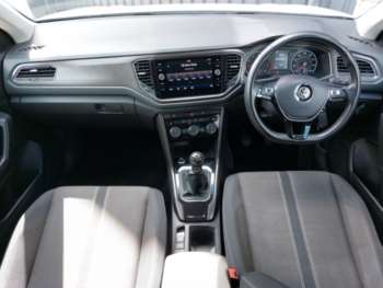 Used Volkswagen T-Roc 2019 for sale - 75085612: Photo