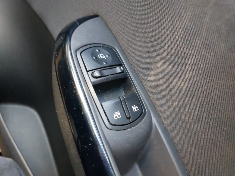 Used Vauxhall Corsa 2016 for sale - 78156048: Photo 12