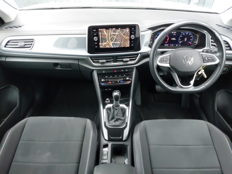 Used Volkswagen T-Roc 2022 for sale - 77761304: Photo 2