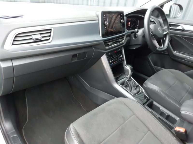 Used Volkswagen T-Roc 2022 for sale - 77761304: Photo 5